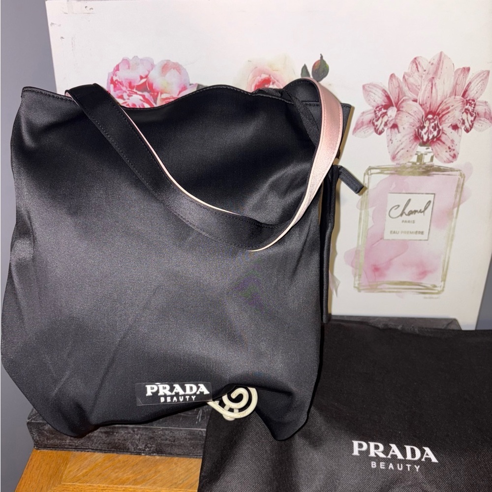 Prada Beauty Reversible Tote Bag - Picture 6 of 8